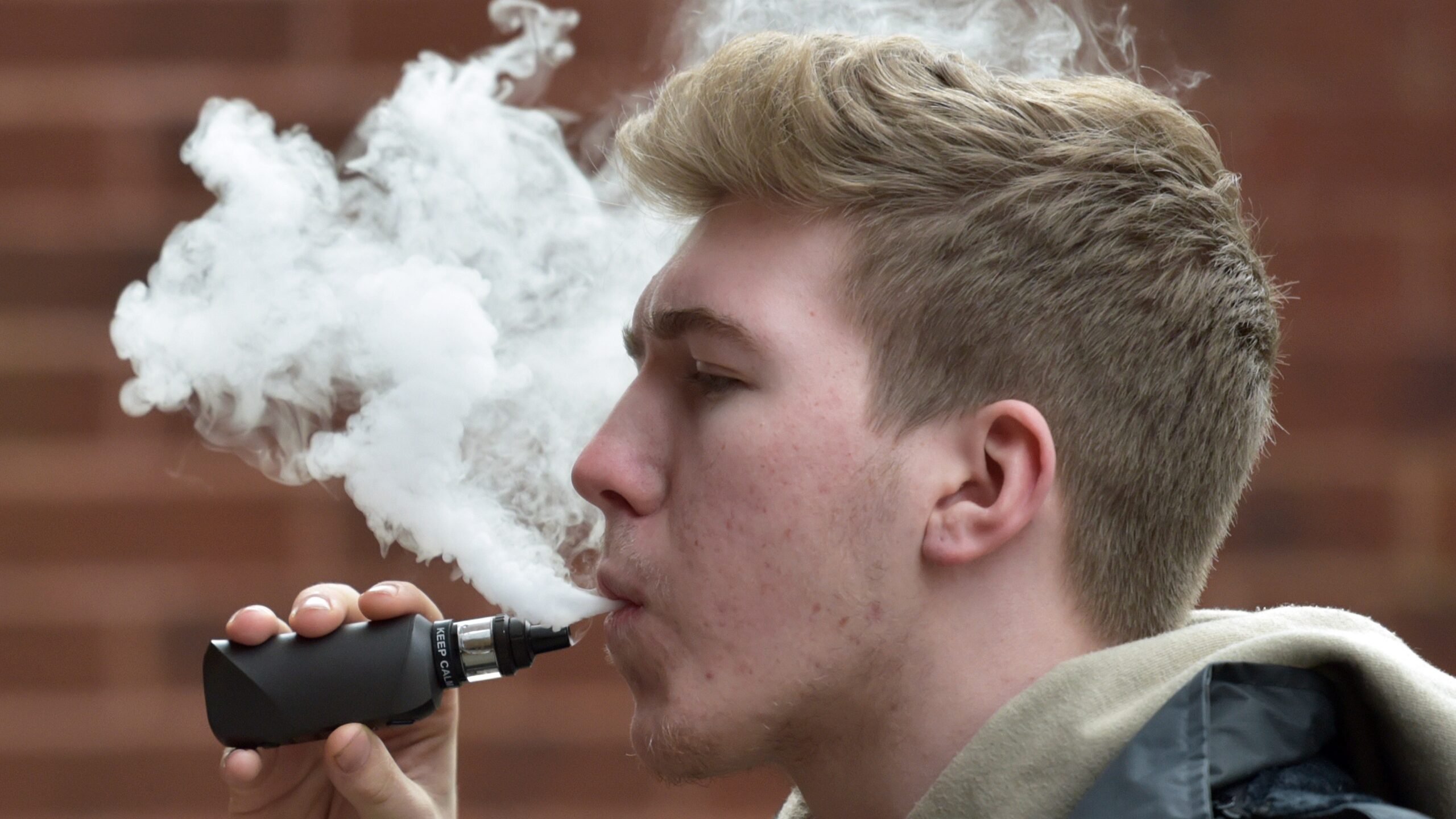 Reasons Why Vaping Is Better For Your Heart Than Smoking 